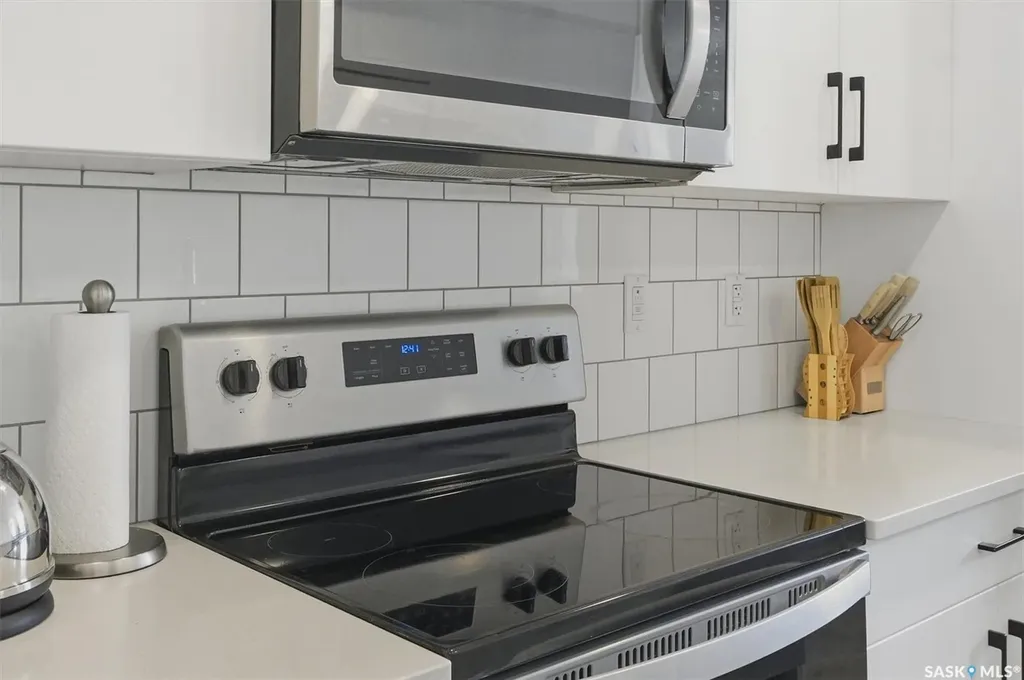149 Rosewood Boulevard E Saskatoon SK S7V 0Z1