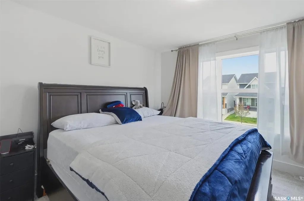 149 Rosewood Boulevard E Saskatoon SK S7V 0Z1