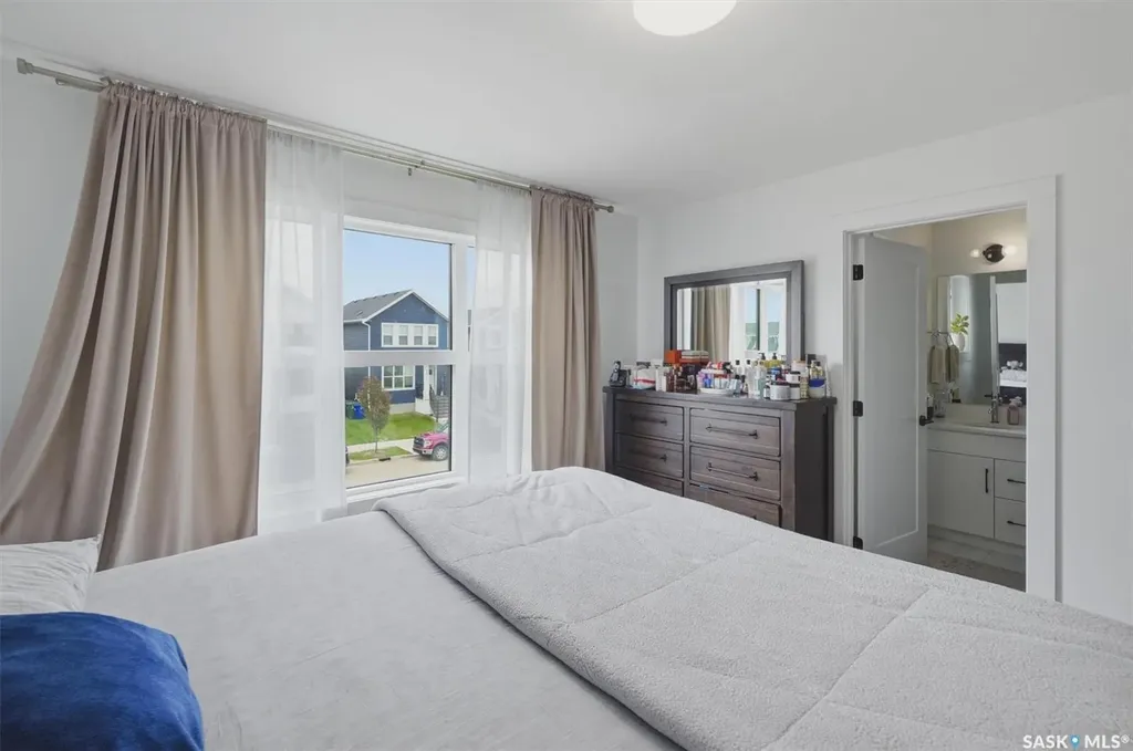 149 Rosewood Boulevard E Saskatoon SK S7V 0Z1