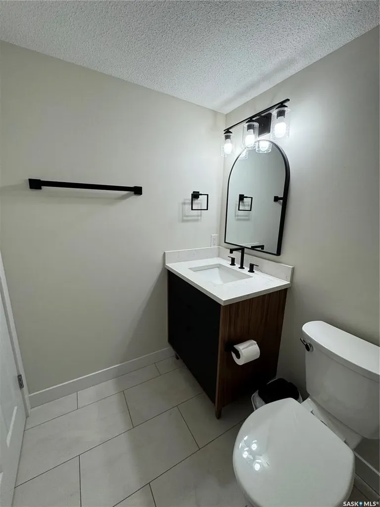 1601 1st Street Estevan SK S4A 0C3