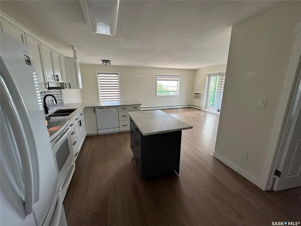 1601 1st Street Estevan SK S4A 0C3