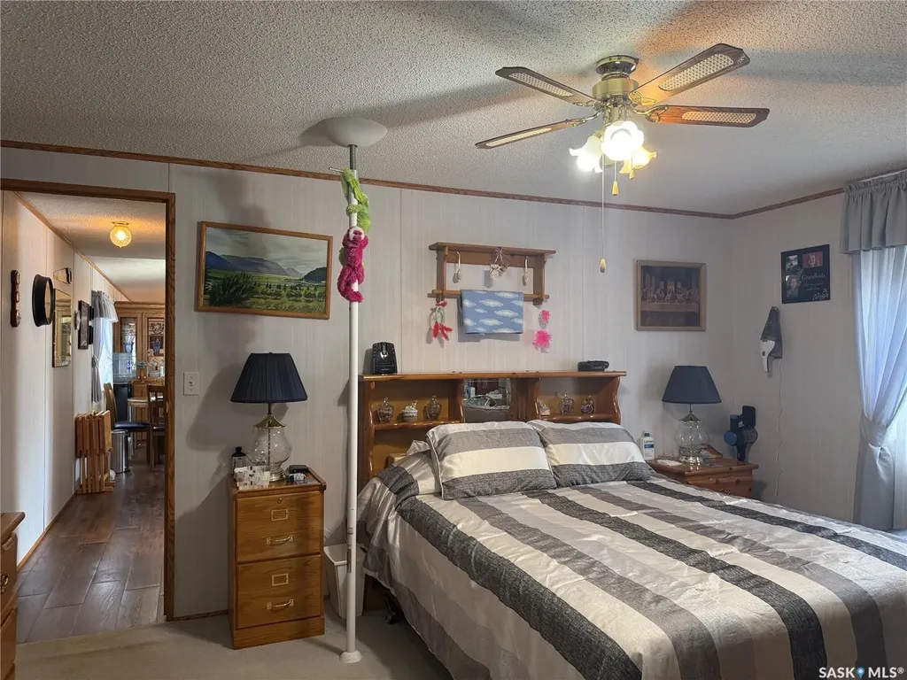 1455 9th Avenue NE Moose Jaw SK S6J 1C6