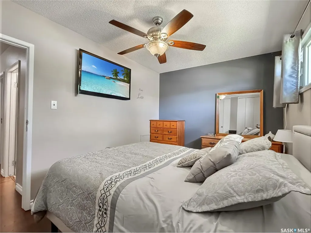 890 10th Avenue NE Swift Current SK S9H 2T7