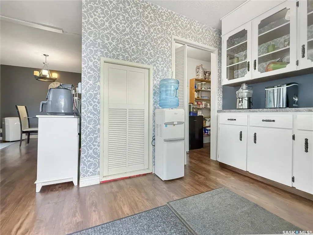 890 10th Avenue NE Swift Current SK S9H 2T7