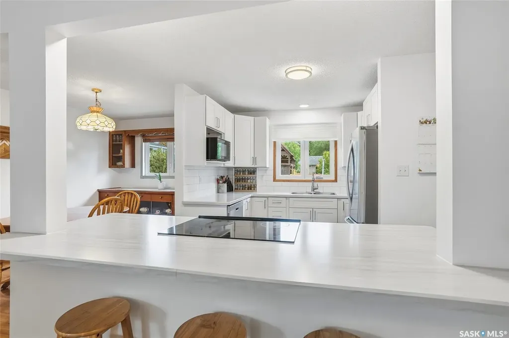 1317 East Centre Saskatoon SK S7J 3A8