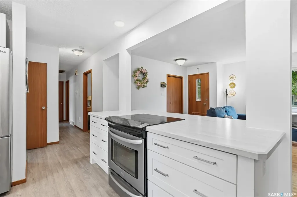 1317 East Centre Saskatoon SK S7J 3A8