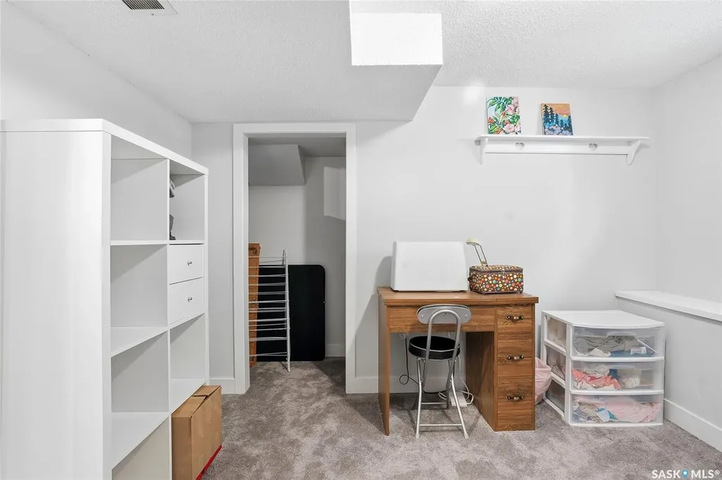 1317 East Centre Saskatoon SK S7J 3A8