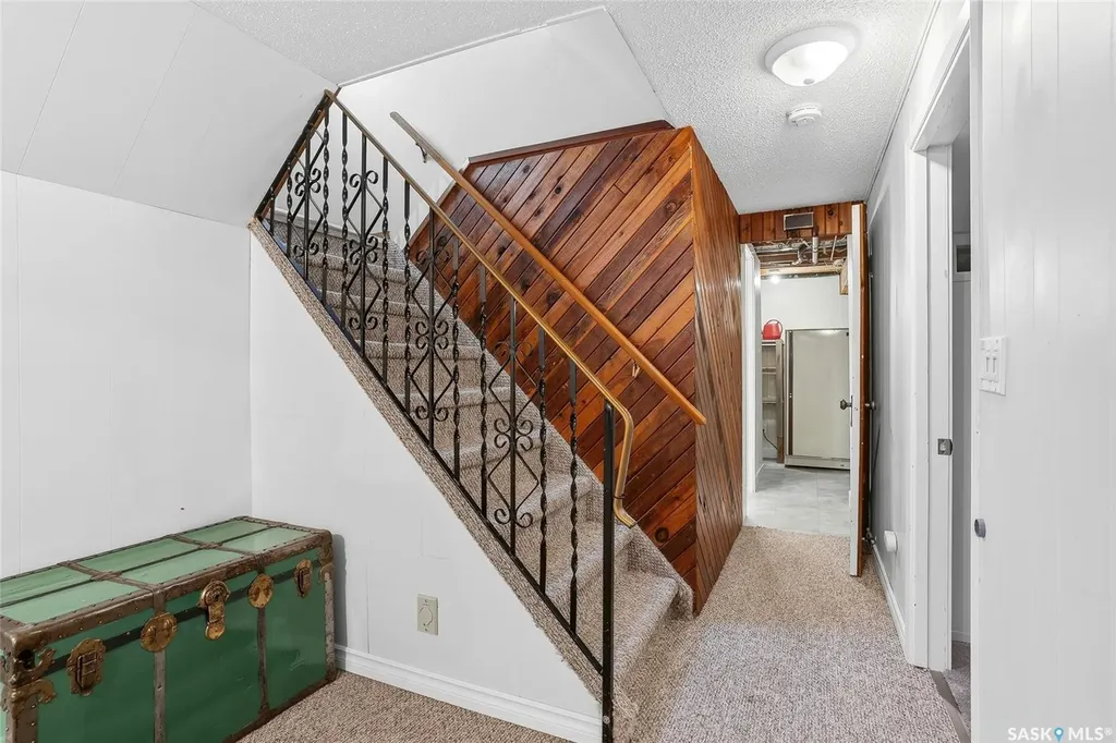 1317 East Centre Saskatoon SK S7J 3A8