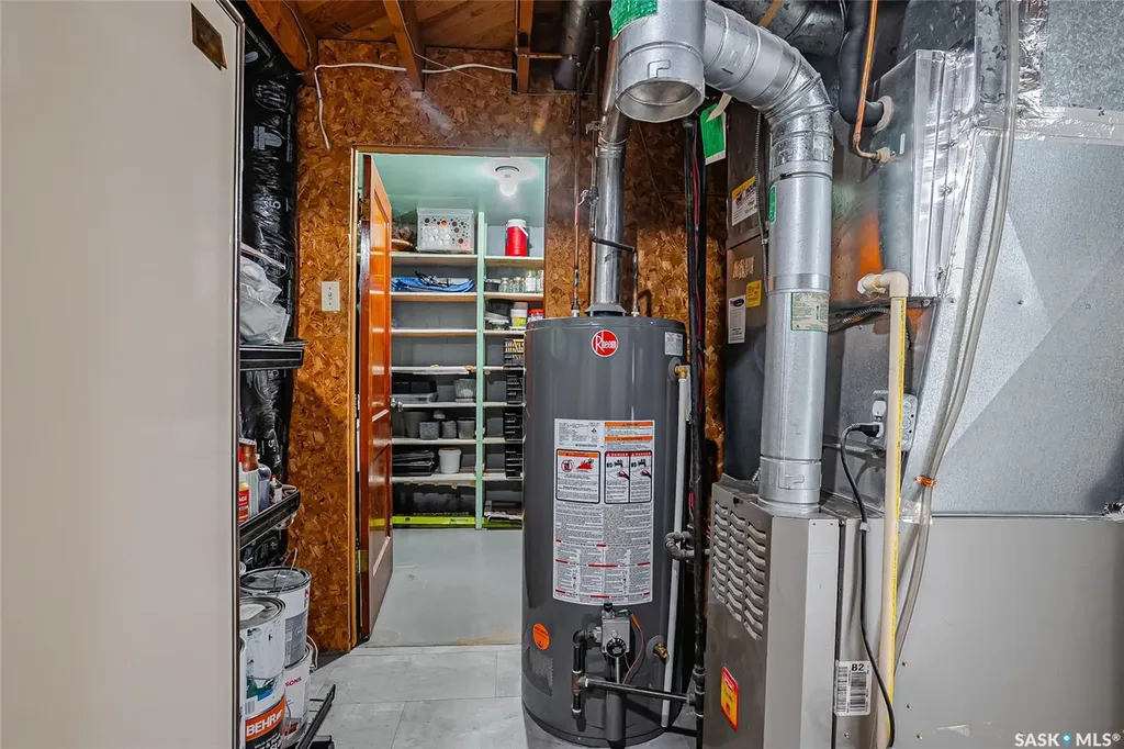 1317 East Centre Saskatoon SK S7J 3A8