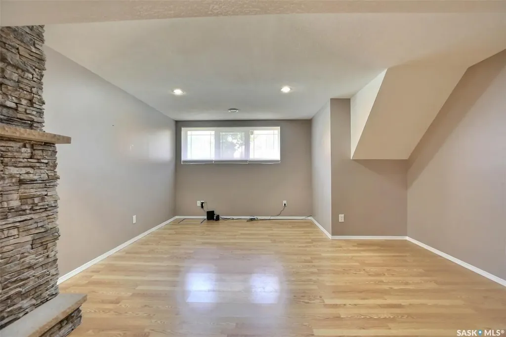 7218 Wascana Cove Way Regina SK S4V 3G2