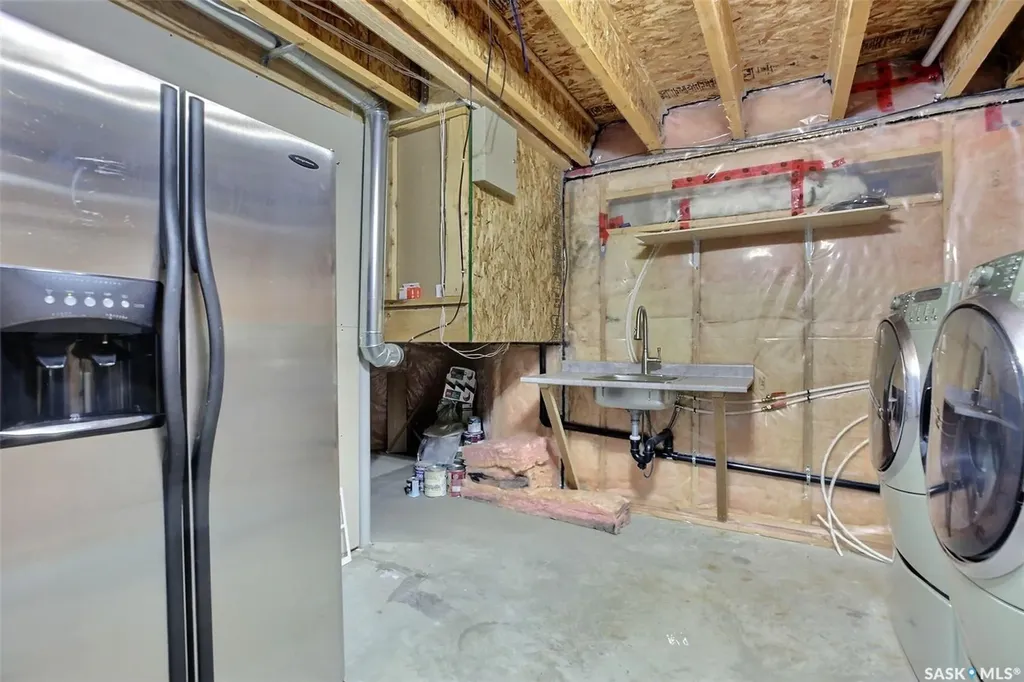 7218 Wascana Cove Way Regina SK S4V 3G2