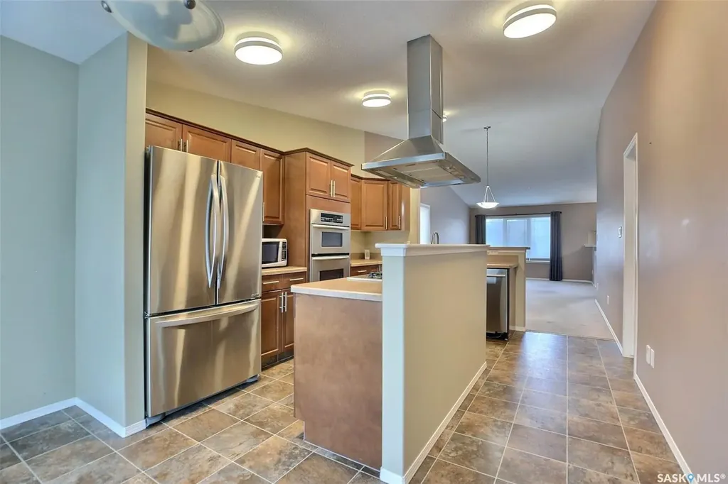 7218 Wascana Cove Way Regina SK S4V 3G2