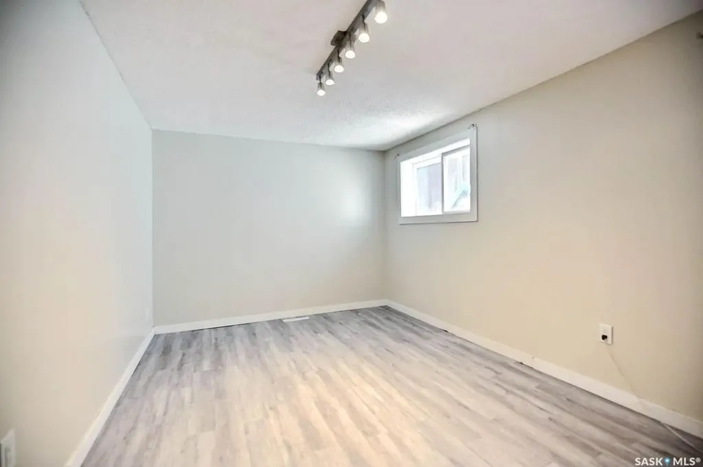 424 Arthur Street Regina SK S4R 4X4