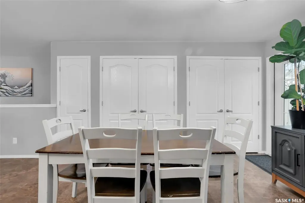 135 Keedwell Street Saskatoon SK S7W 0A3