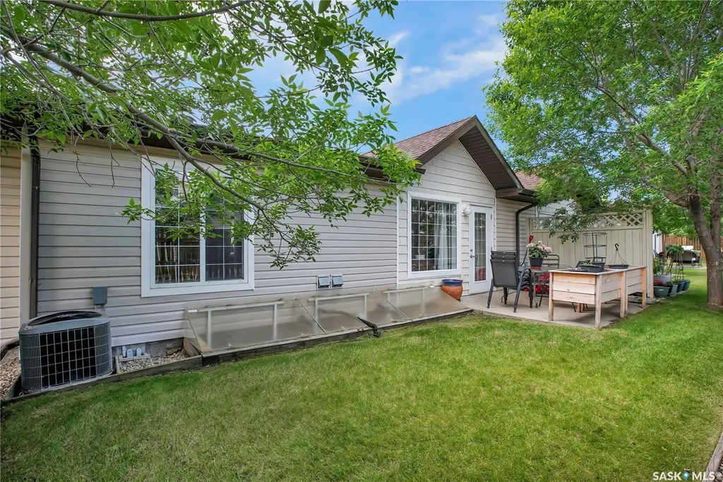 135 Keedwell Street Saskatoon SK S7W 0A3
