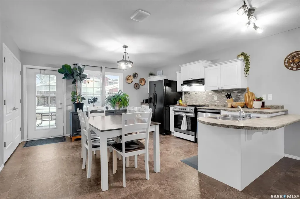 135 Keedwell Street Saskatoon SK S7W 0A3