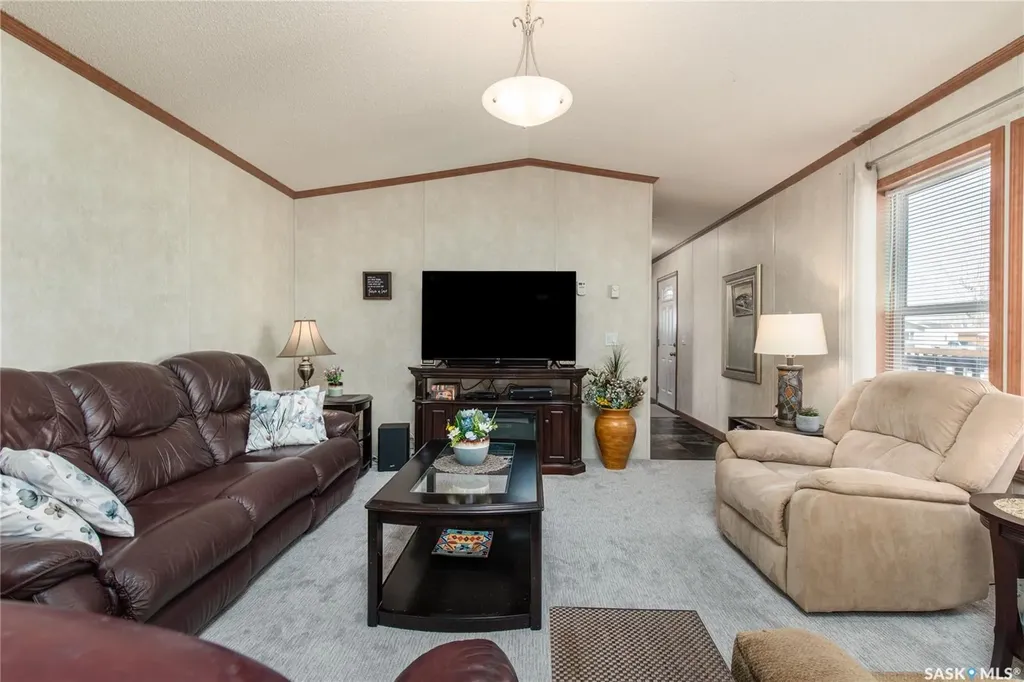1455 9th Avenue NE Moose Jaw SK S6J 1C6