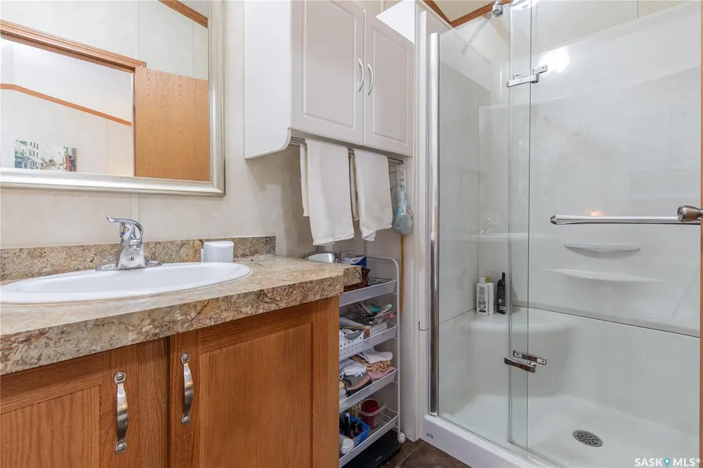 1455 9th Avenue NE Moose Jaw SK S6J 1C6