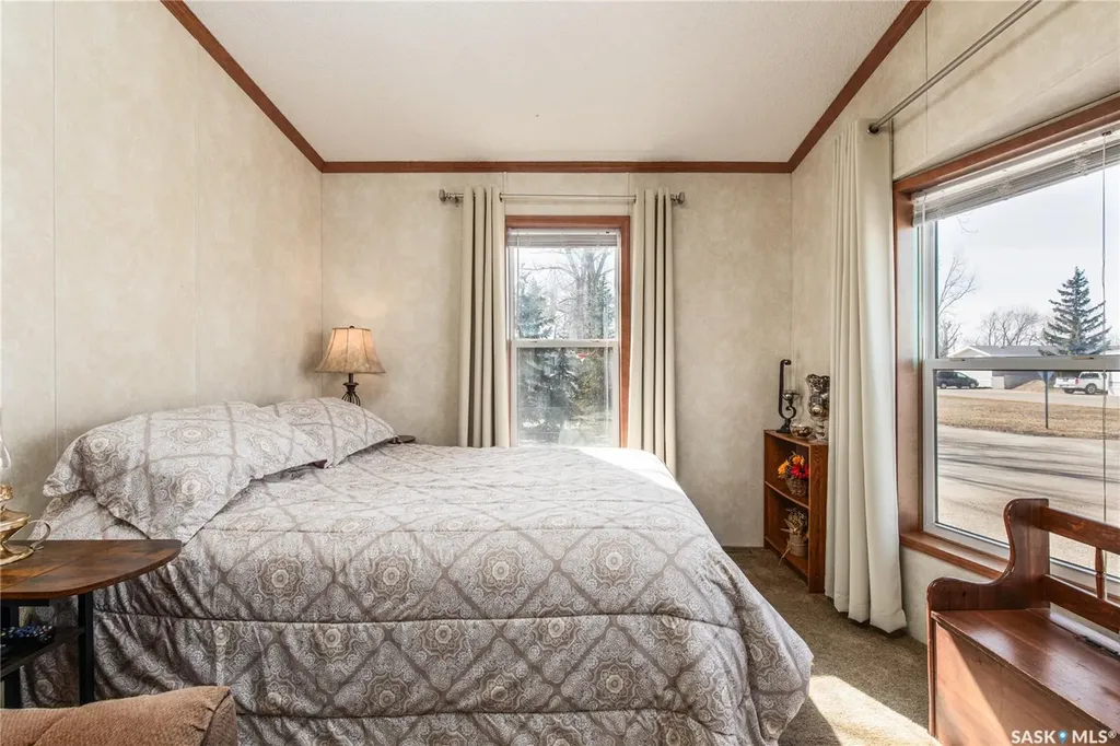 1455 9th Avenue NE Moose Jaw SK S6J 1C6