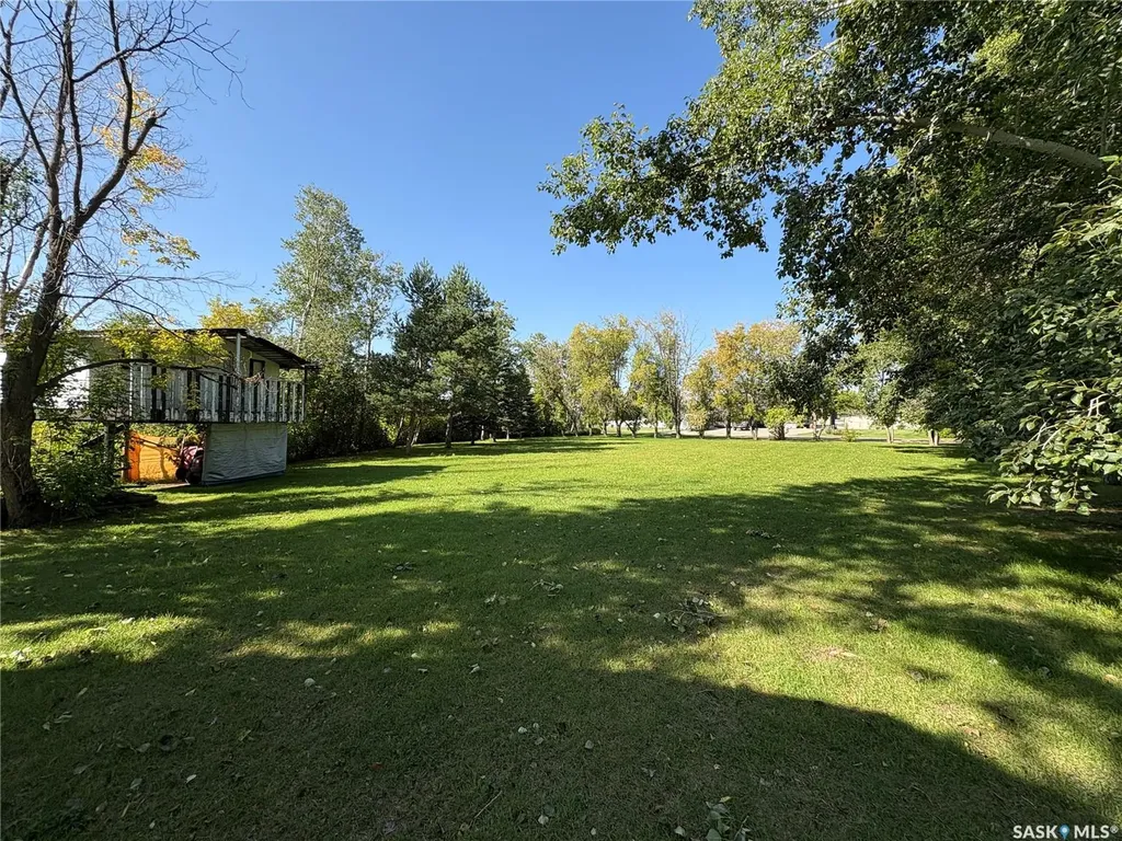 410 5th Avenue S Langenburg SK S0A 2A0