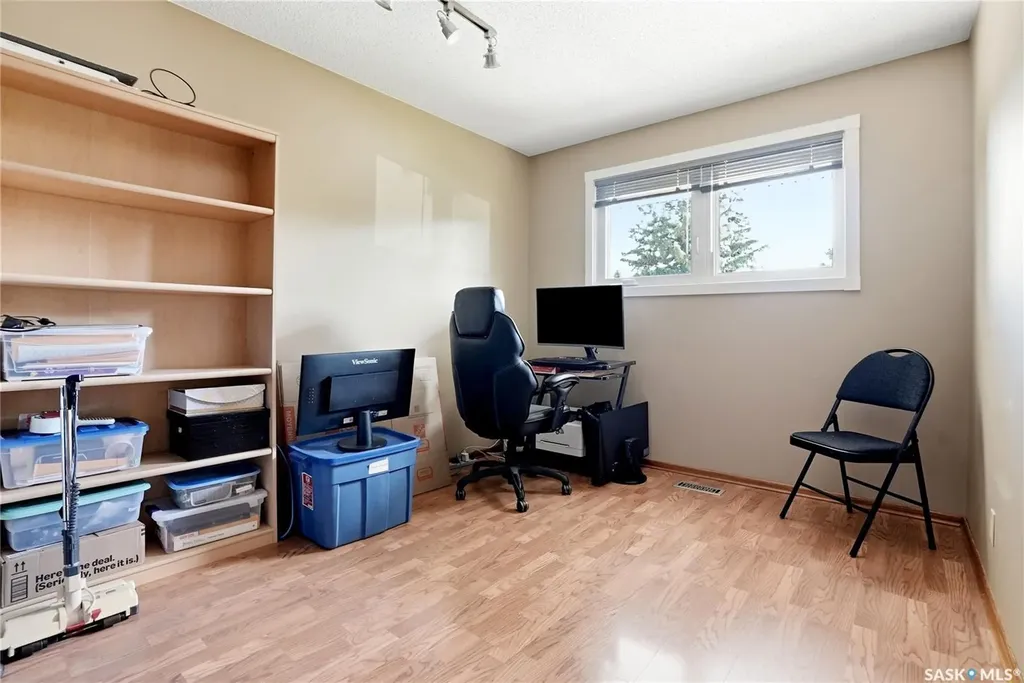 154 Mount Allison Crescent Saskatoon SK S7H 4A5