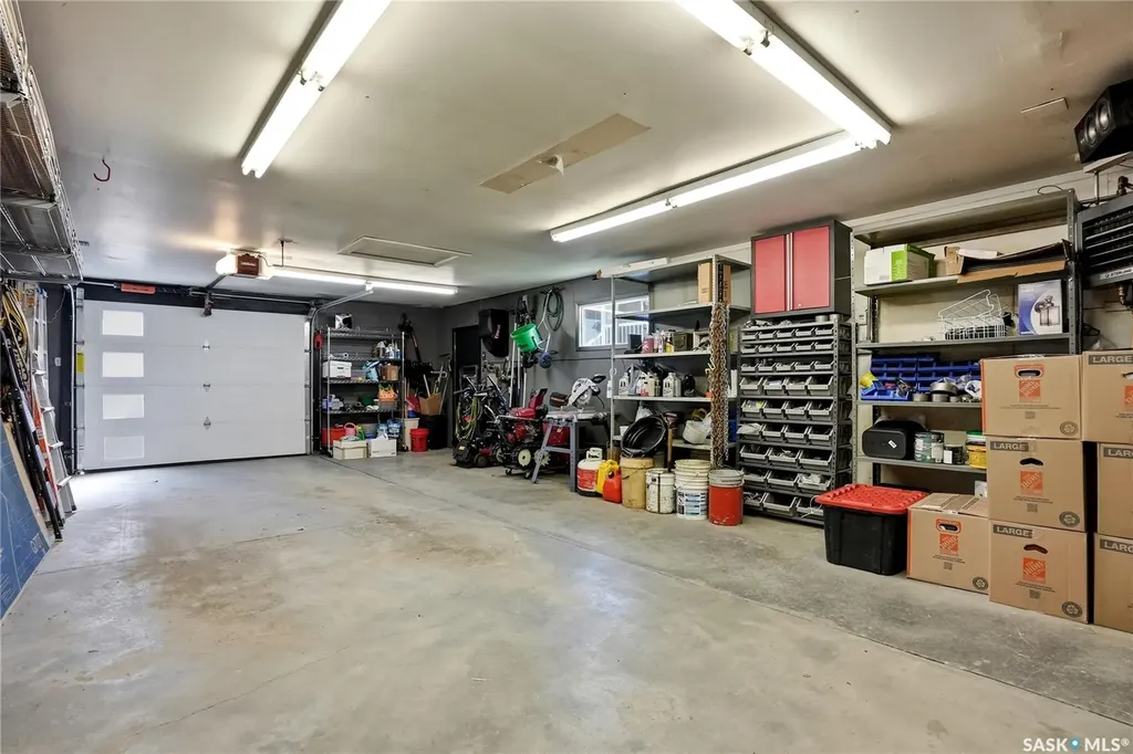 154 Mount Allison Crescent Saskatoon SK S7H 4A5