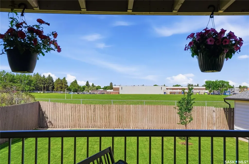 154 Mount Allison Crescent Saskatoon SK S7H 4A5