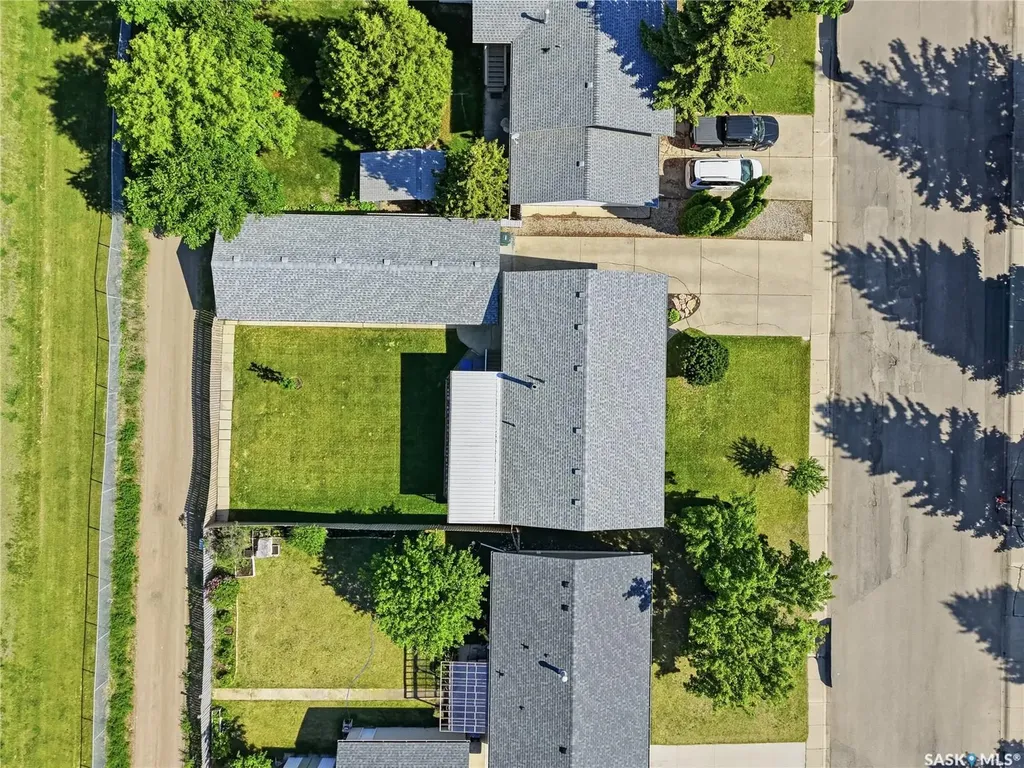 154 Mount Allison Crescent Saskatoon SK S7H 4A5
