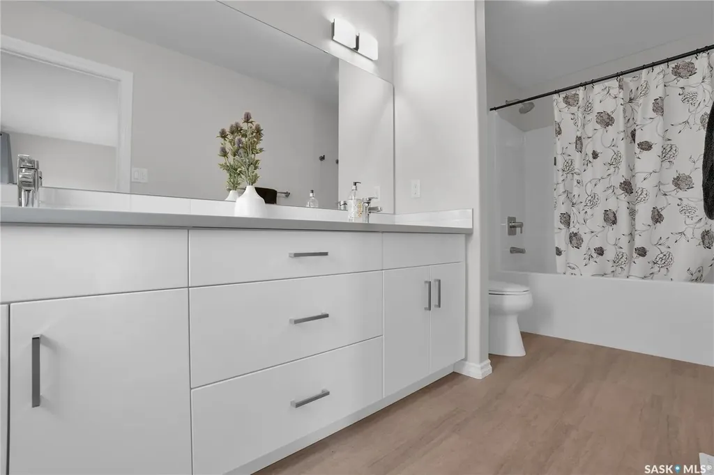 4000 Sandhill Crescent Regina SK S4V 3N4