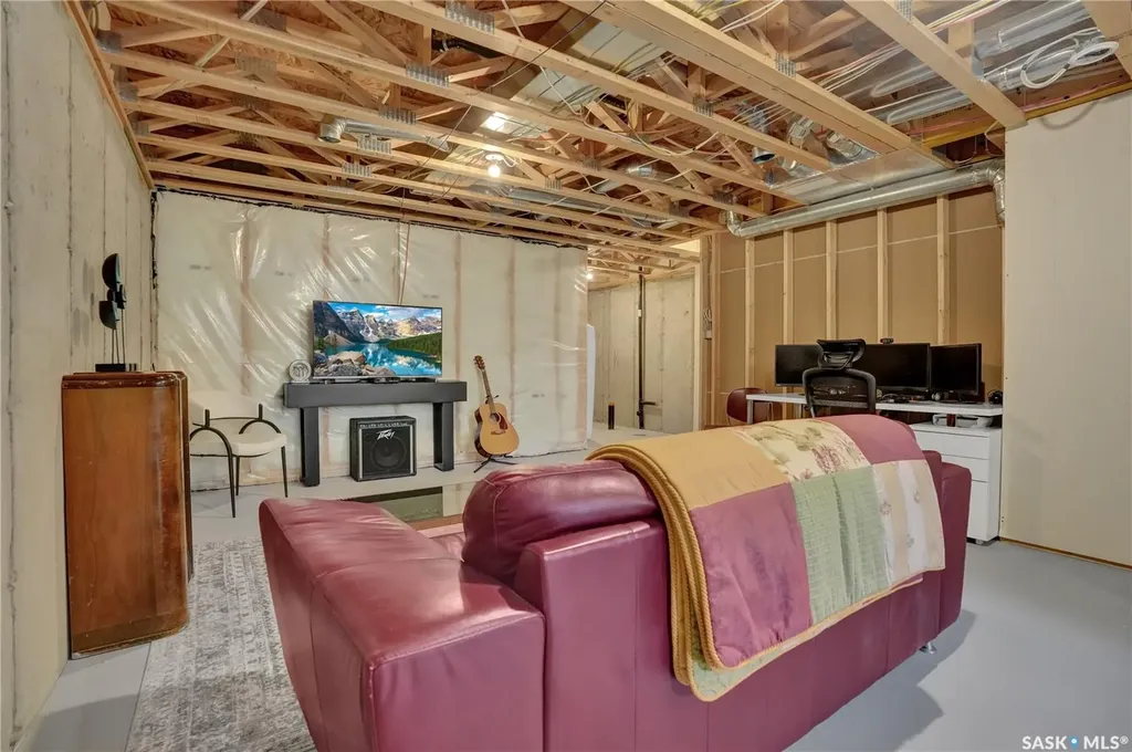 4000 Sandhill Crescent Regina SK S4V 3N4
