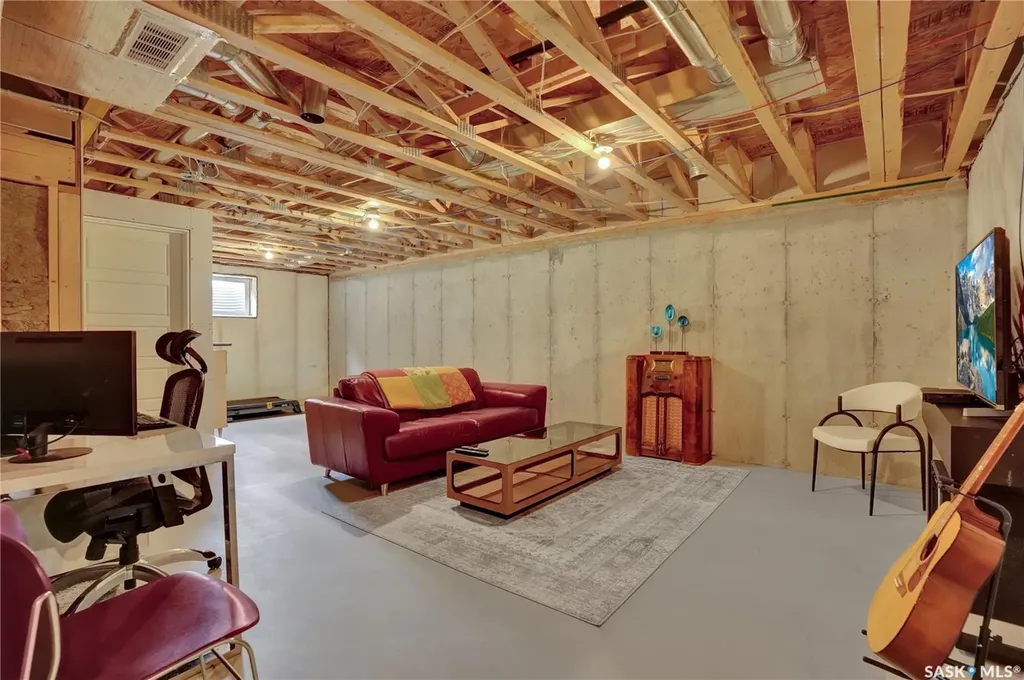 4000 Sandhill Crescent Regina SK S4V 3N4