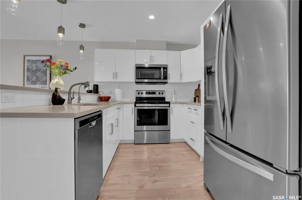 4000 Sandhill Crescent Regina SK S4V 3N4