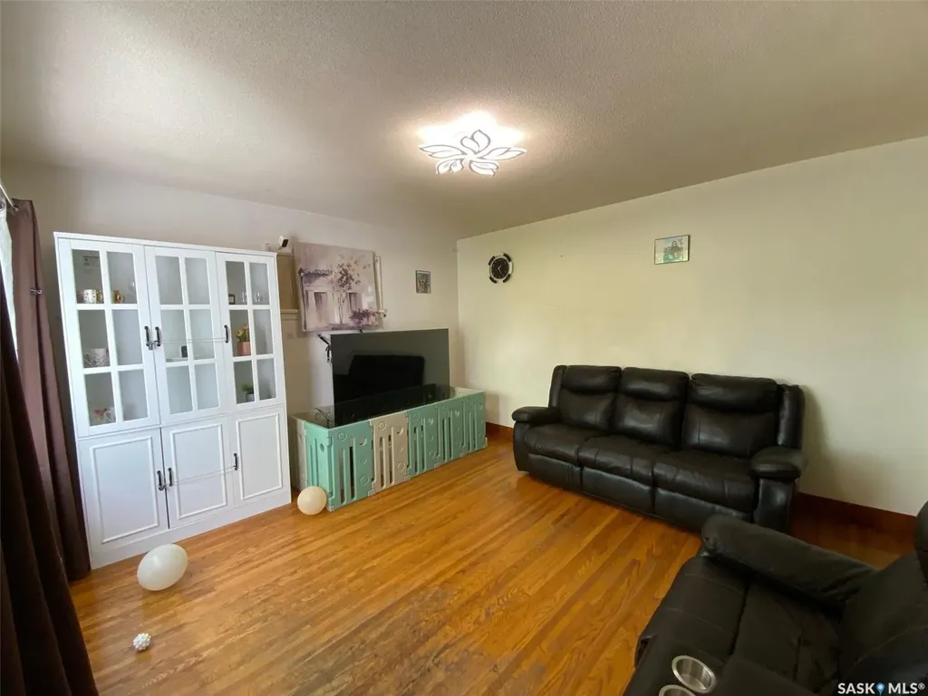 216 Maple Avenue Yorkton SK S3N 2W1