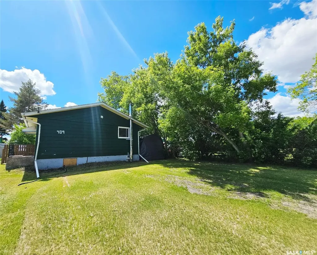 409 Royal Place Gerald SK S0A 1B0