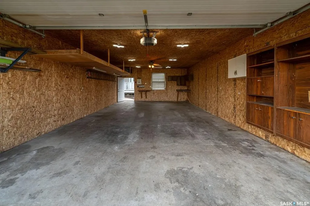 5948 Mckinley Avenue Regina SK S4T 6P3