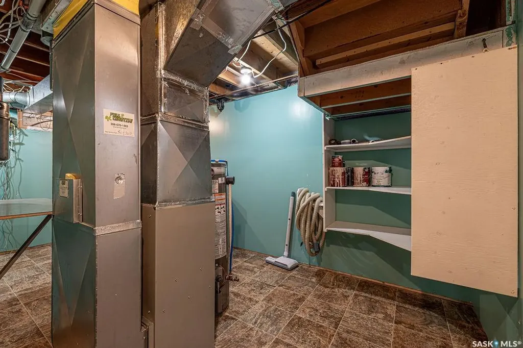 5948 Mckinley Avenue Regina SK S4T 6P3