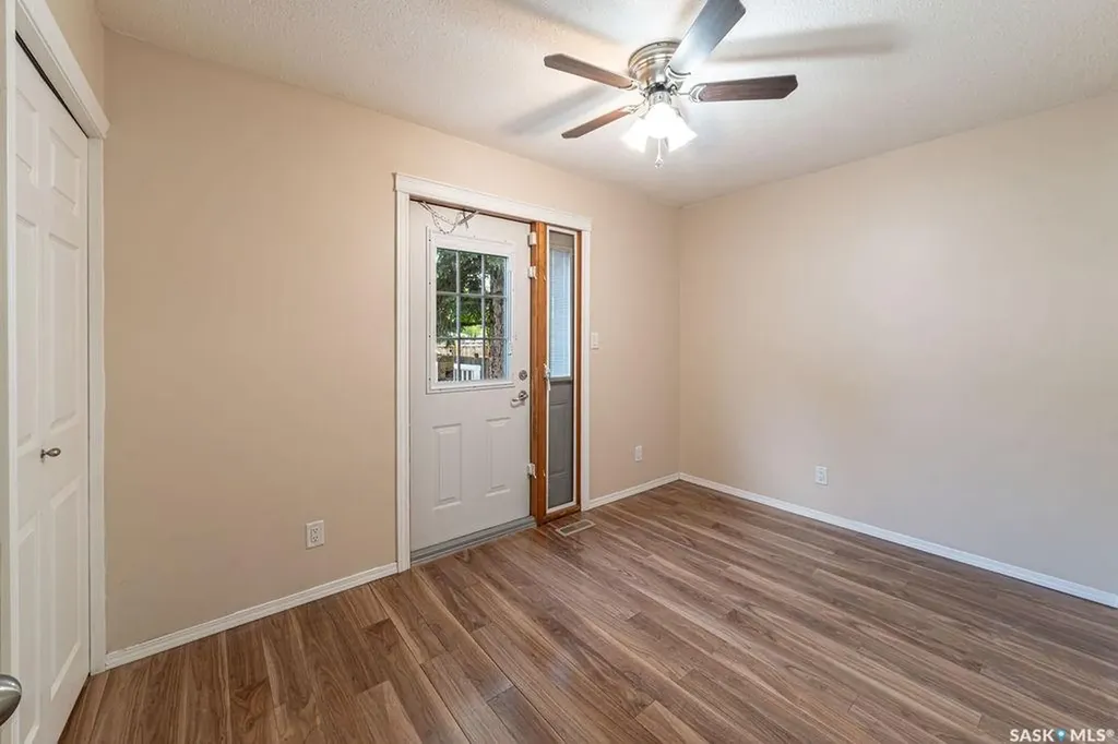 5948 Mckinley Avenue Regina SK S4T 6P3