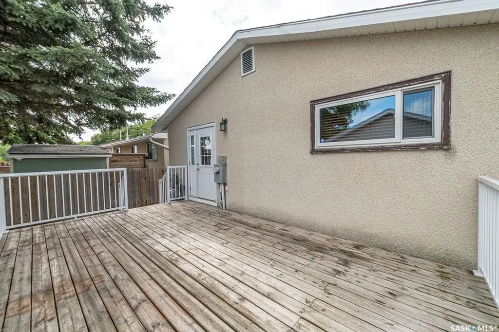 5948 Mckinley Avenue Regina SK S4T 6P3