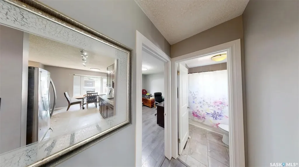 128 Riddell Crescent Regina SK S4S 5L3