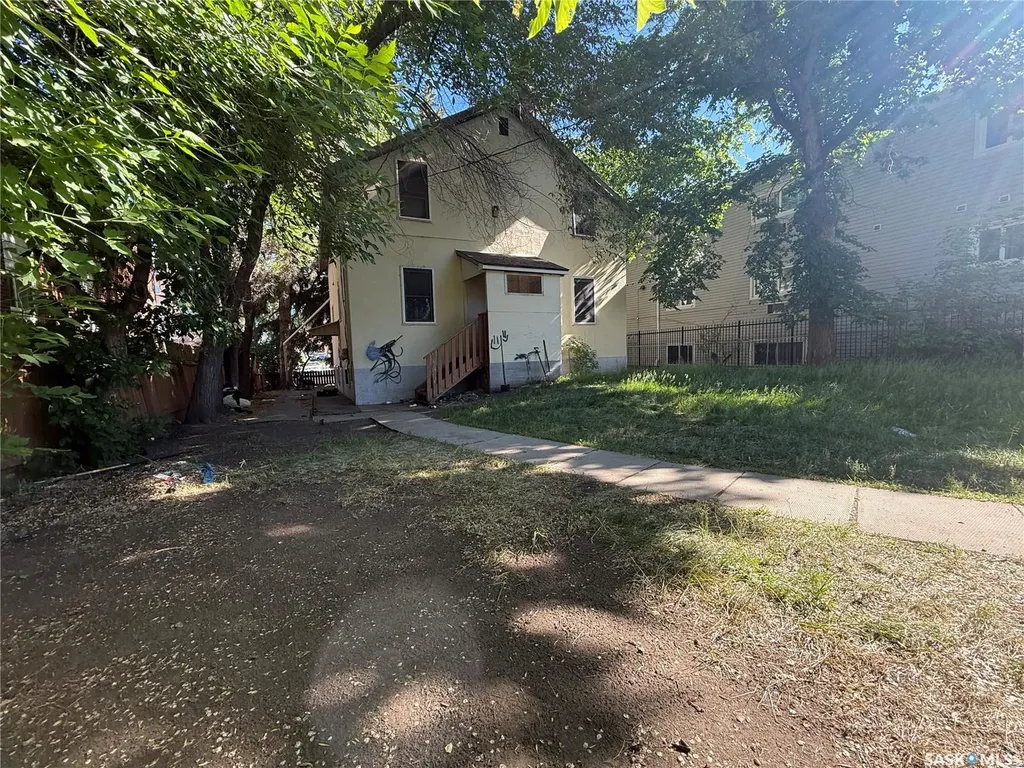 1705 20th Street Saskatoon SK S7M 0Z8