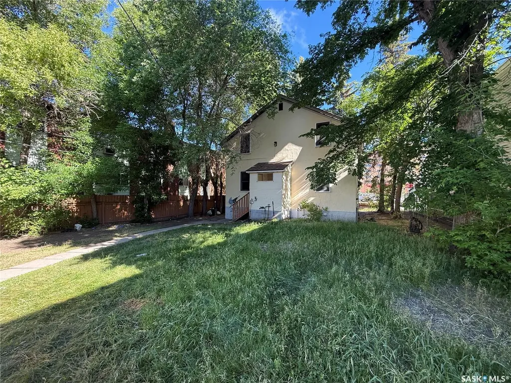 1705 20th Street Saskatoon SK S7M 0Z8