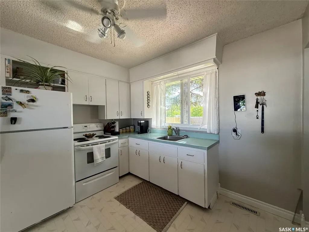 374 Fourth Avenue N Yorkton SK S3N 1B6