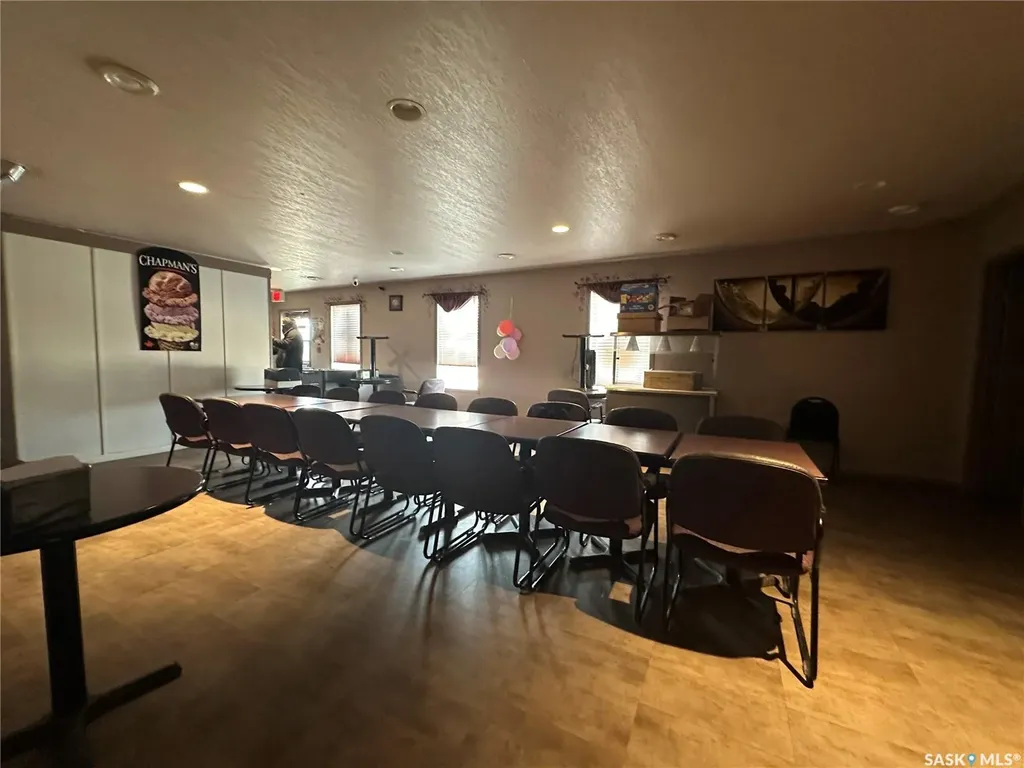 116 Center Street Ponteix SK S4N 0E1