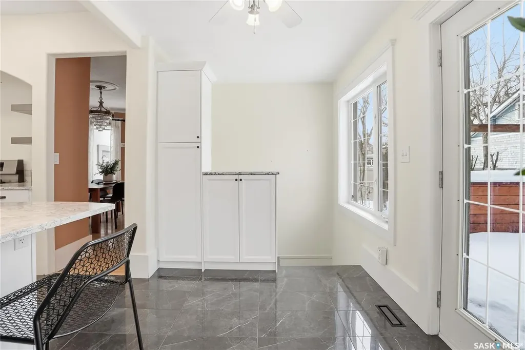 702 Queen Street Saskatoon SK S7K 0M9