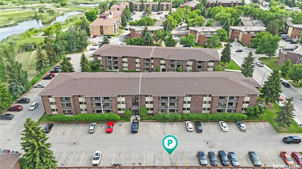315 Tait Crescent Saskatoon SK S7H 5L6