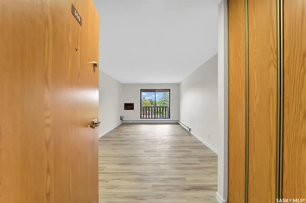 315 Tait Crescent Saskatoon SK S7H 5L6