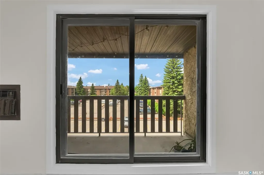 315 Tait Crescent Saskatoon SK S7H 5L6