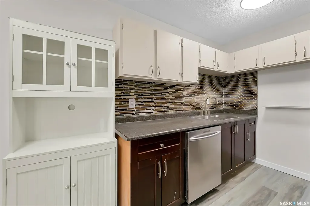 315 Tait Crescent Saskatoon SK S7H 5L6