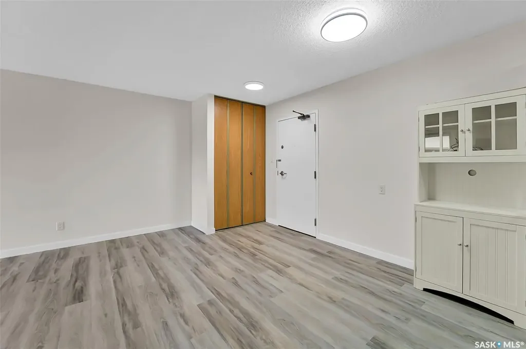 315 Tait Crescent Saskatoon SK S7H 5L6