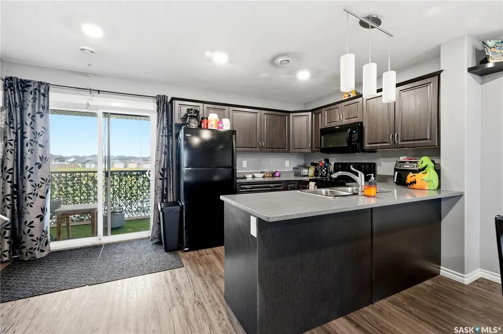 110 Akhtar Bend Saskatoon SK S7W 0B8